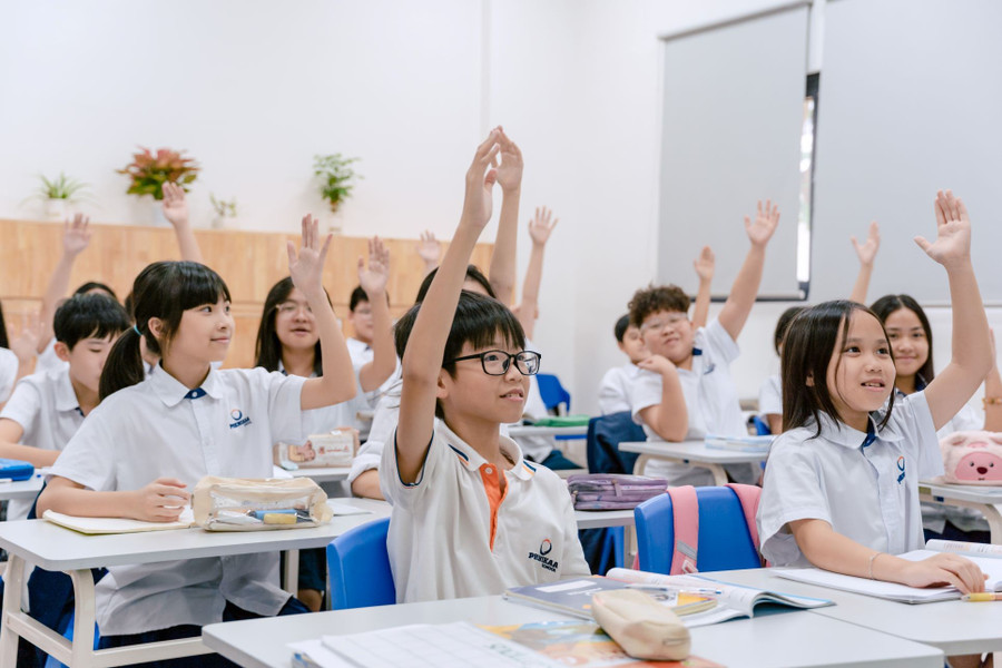 Nóng trong tuần: Tổng kết thi tốt nghiệp THPT; chính sách mới cho nhà giáo