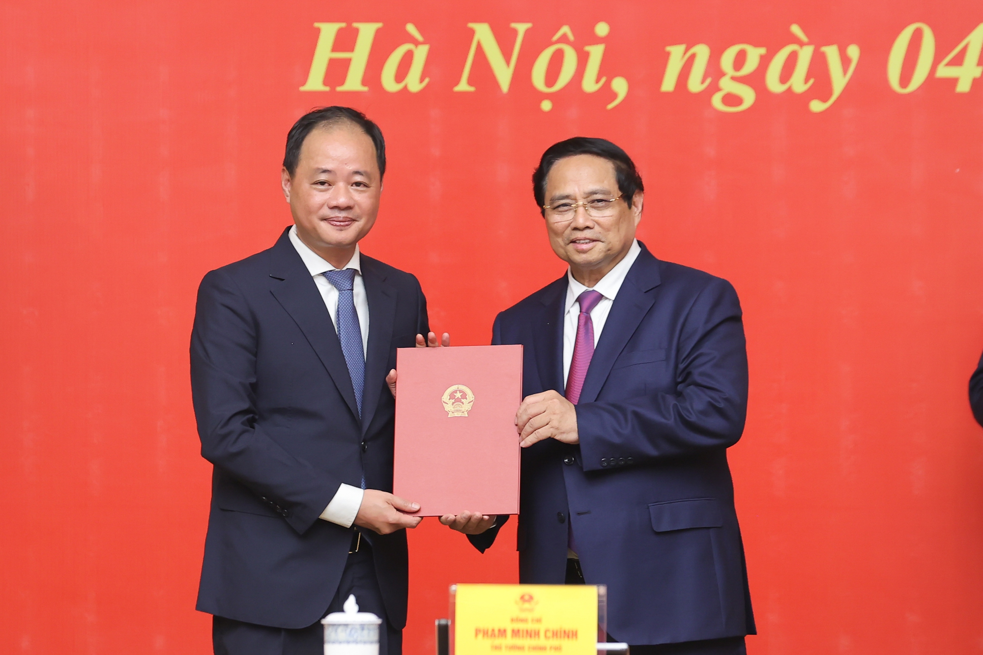 Thủ tướng trao quyết định bổ nhiệm lãnh đạo 8 bộ, cơ quan- Ảnh 9.