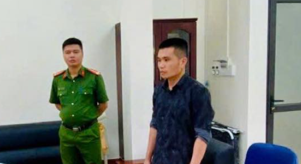 Vi Văn Ngọt tại cơ quan công an. Ảnh: Công an tỉnh Lào Cai.