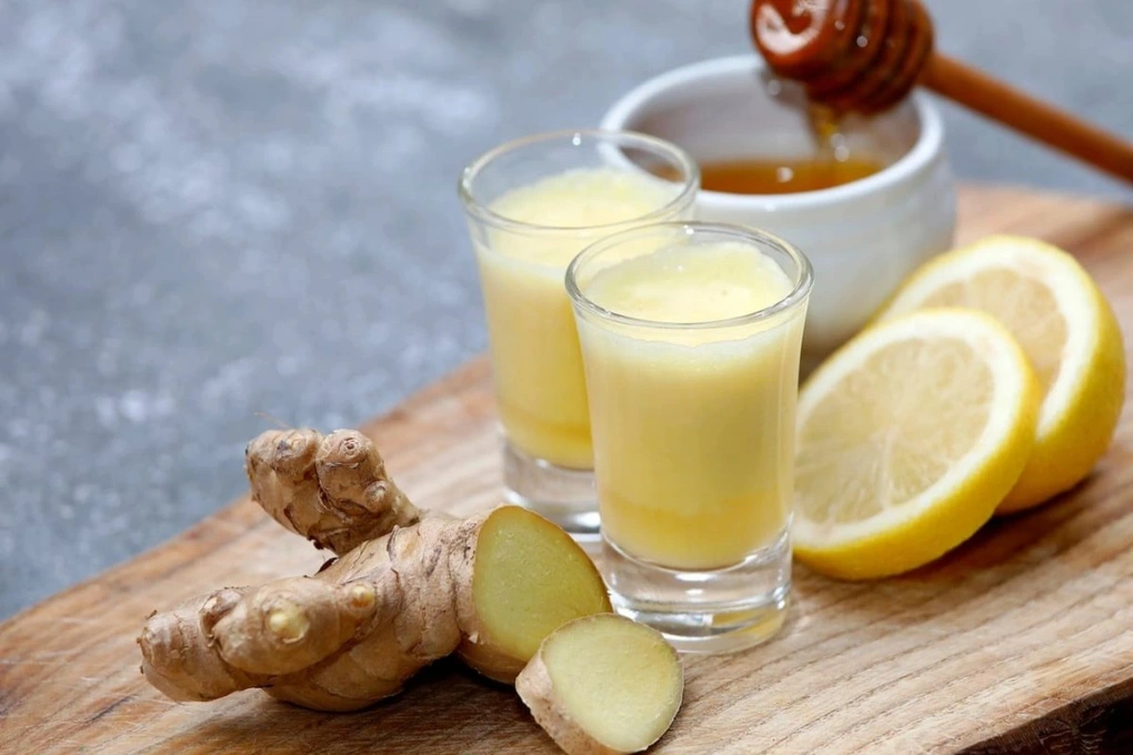Ginger shot chứa nhiều hợp chất chống viêm, ít calo, ít chất béo. 