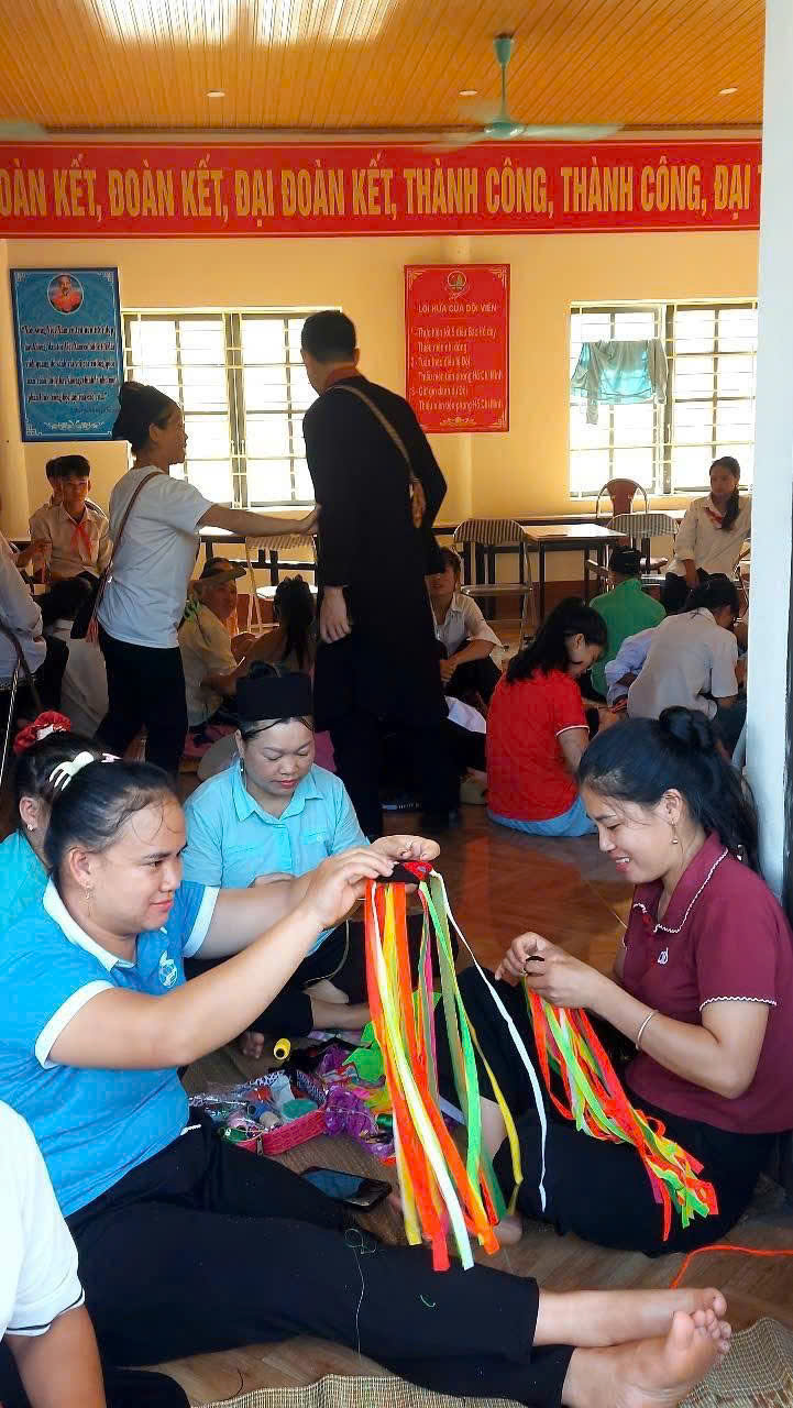 Nghĩa Đô giữ hồn nghề Tày, Dao: Di sản gắn với sức sống cộng đồng 9 z7041667331849 51c80ad5b5d8e5c4c9cc1cfe18050395
