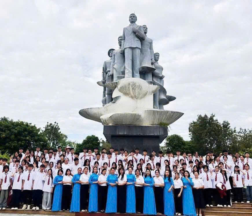 z7053330824731 8fbfa48412df0e00a4b22a500e73a45d