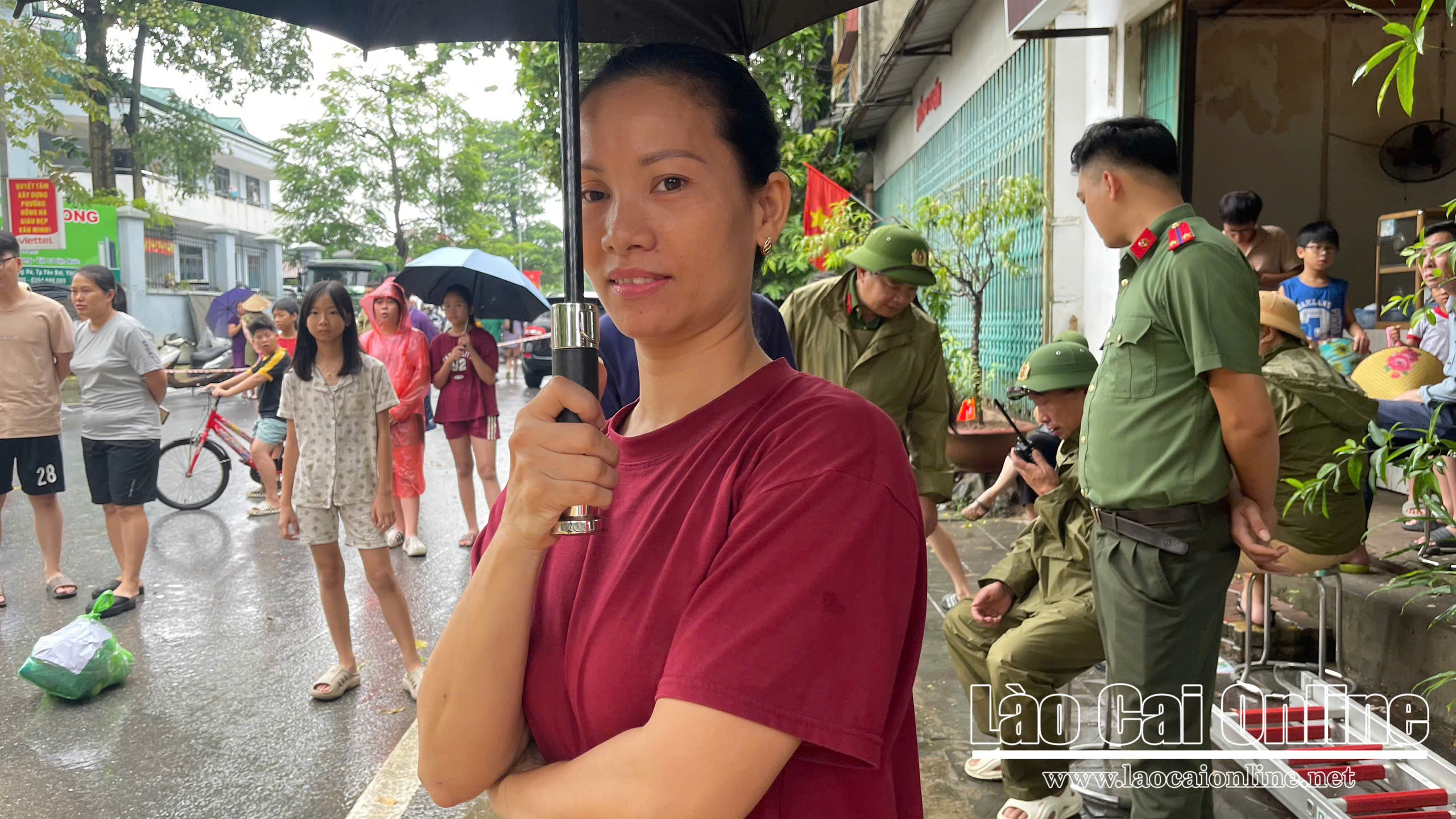 Nhiều khu vực tại Lào Cai ngập sâu sau mưa lớn, nguy cơ lũ ống và sạt lở đất rình rập 8 z7065547002894 9e7c1ead539c24f8f3b94dc911eb05ae 1