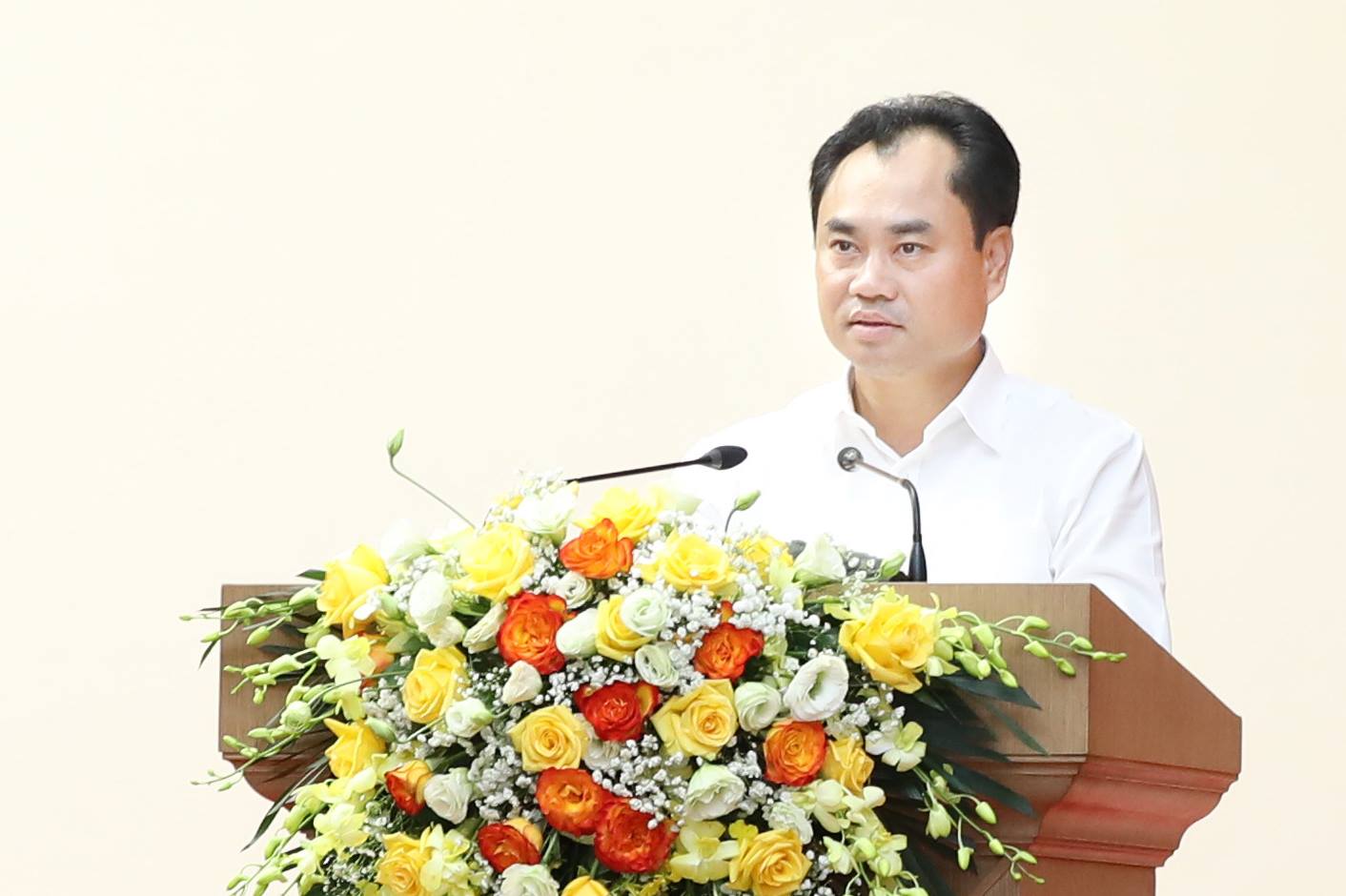 Tỉnh ủy Lào Cai gặp mặt, chia tay đồng chí Trịnh Xuân Trường, nguyên Bí thư Tỉnh ủy, Chủ tịch HĐND tỉnh 3 2.4Y3A7113dcbithutinhuybemacbch