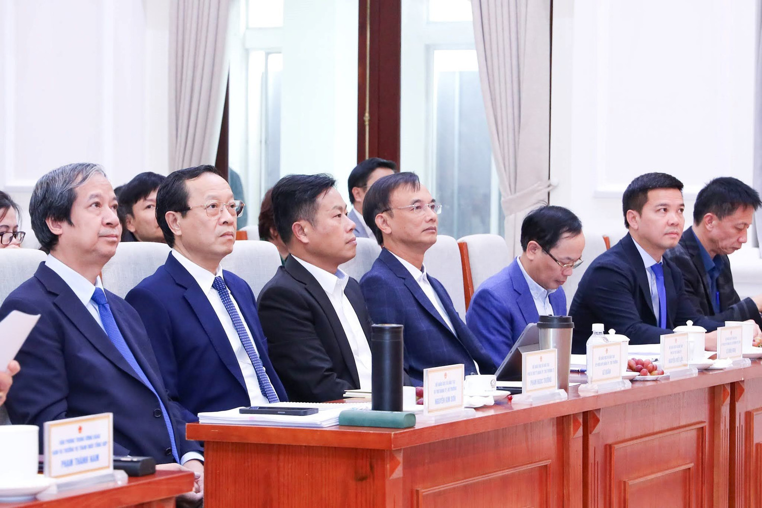 Nhận thức, hành động tương xứng sự phó thác, kỳ vọng của Đảng, Nhân dân với GD-ĐT 2 img-0596.jpg