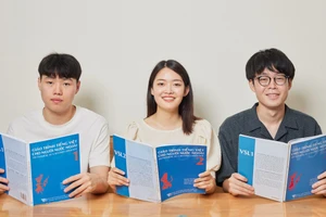468e0d254eb84ad5bf812a89428c6f05 danh gia nang luc tieng viet.jpg