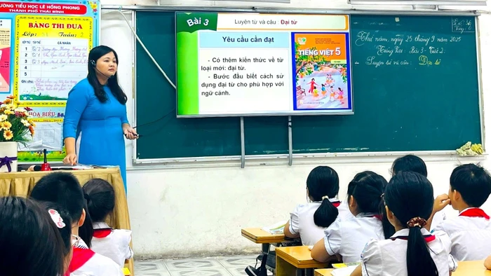 49c0b282ebd44b23afb31438d2b19bc5 luc luong tien phong1.jpg