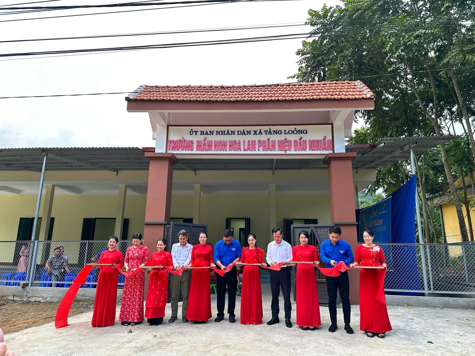 Trường Mầm non Hoa Lan – Phân hiệu Đầu Nhuần: Món quà ý nghĩa từ tuổi trẻ Thành phố mang tên Bác 3 50D87709 03EC 4202 8C59 46E7442ECD4D