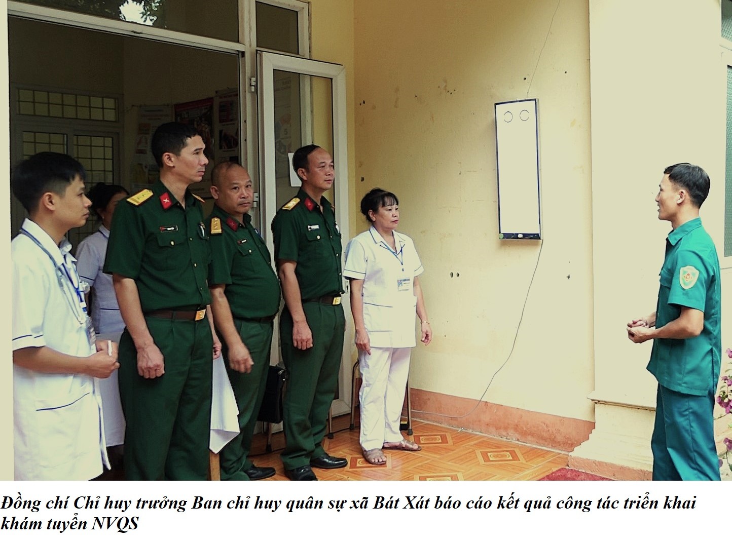 Bát Xát kiểm tra công tác khám sơ tuyển nghĩa vụ quân sự và Công an nhân dân năm 2026 1 560706819 742805458818264 5468968645470534323 n