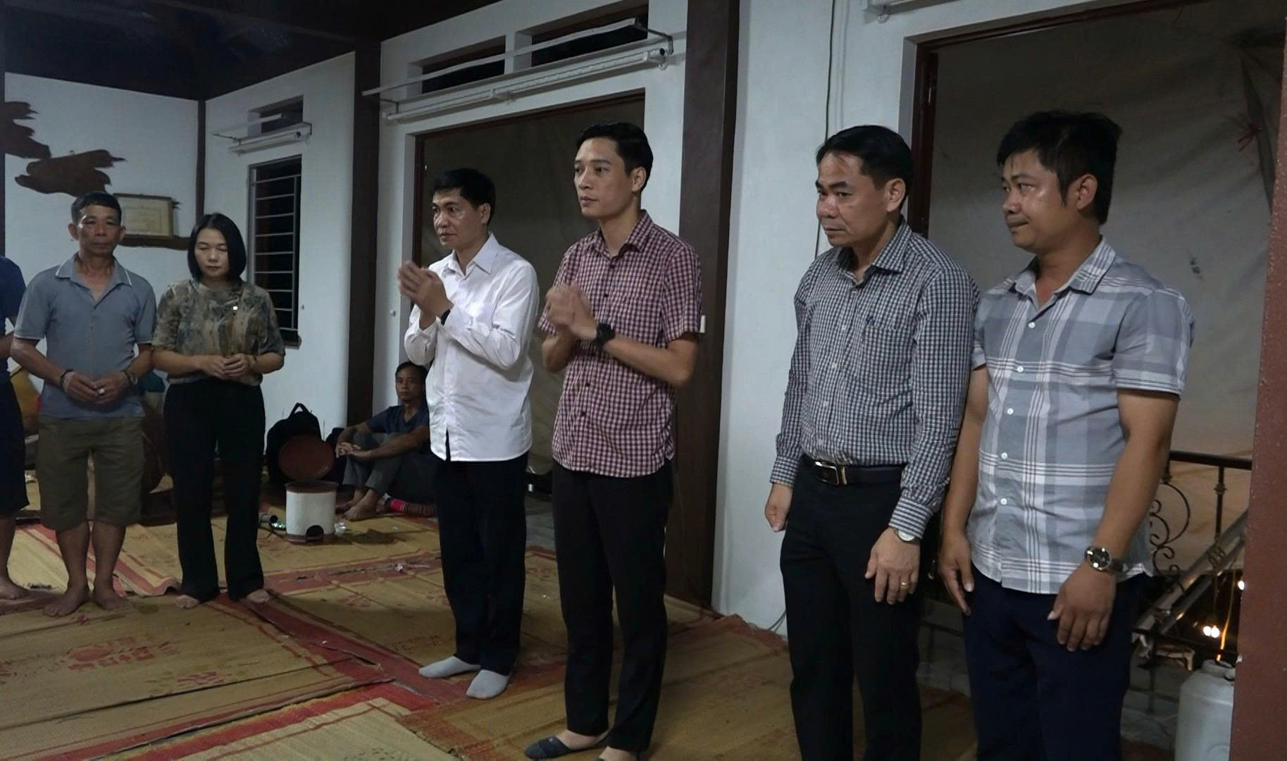 Ủy ban MTTQ Việt Nam tỉnh Lào Cai thăm hỏi, sẻ chia nỗi đau cùng gia đình nạn nhân tai nạn giao thông 1 563107914 759203837148296 2868043832143799230 n