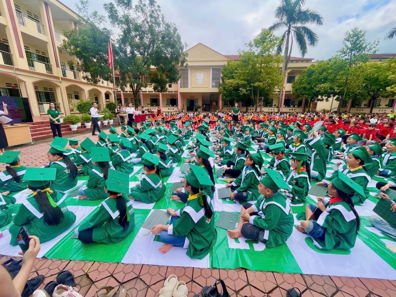 Học sinh Tiểu học Tằng Loỏng sôi nổi tranh tài “Đấu trường Tiếng Anh” 2 564186302 1159840116249912 3410348910609124522 n