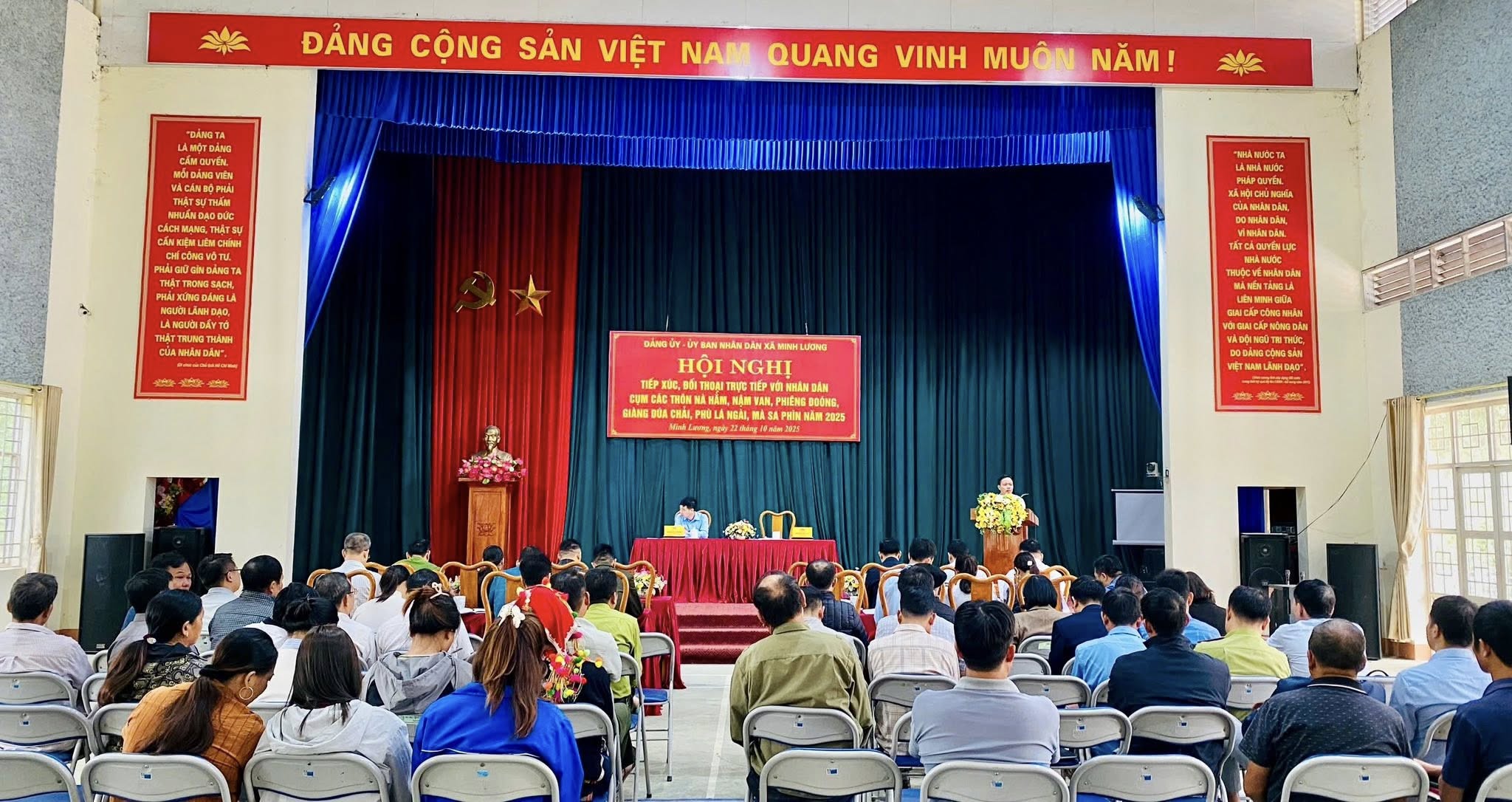 Xã Minh Lương đối thoại trực tiếp với Nhân dân, tháo gỡ khó khăn từ thực tiễn cuộc sống 1 568336109 122264775422073758 1547790655071146685 n