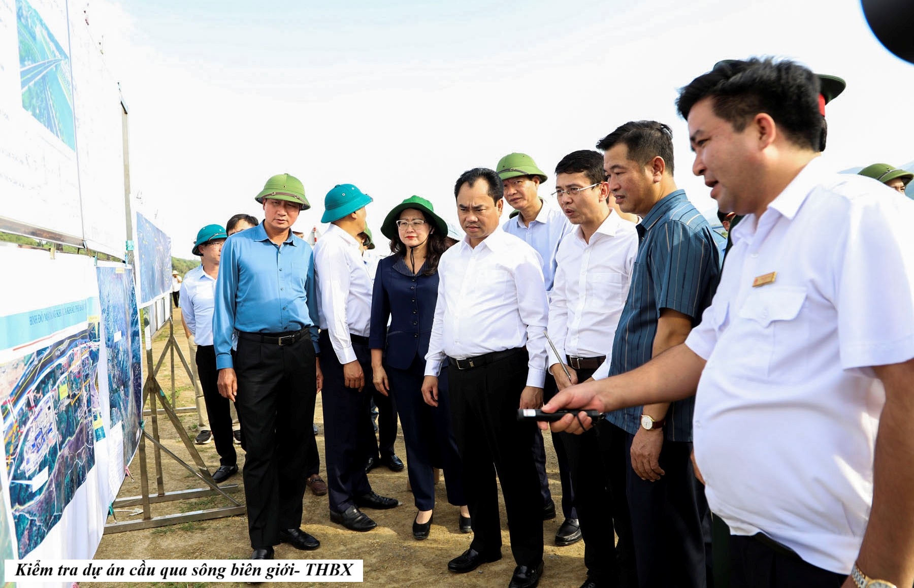 Bí thư Tỉnh ủy Trịnh Việt Hùng kiểm tra tiến độ các dự án trọng điểm, động viên lực lượng biên phòng và Nhân dân vùng biên 1 569836599 749121851519958 7003625638868202318 n