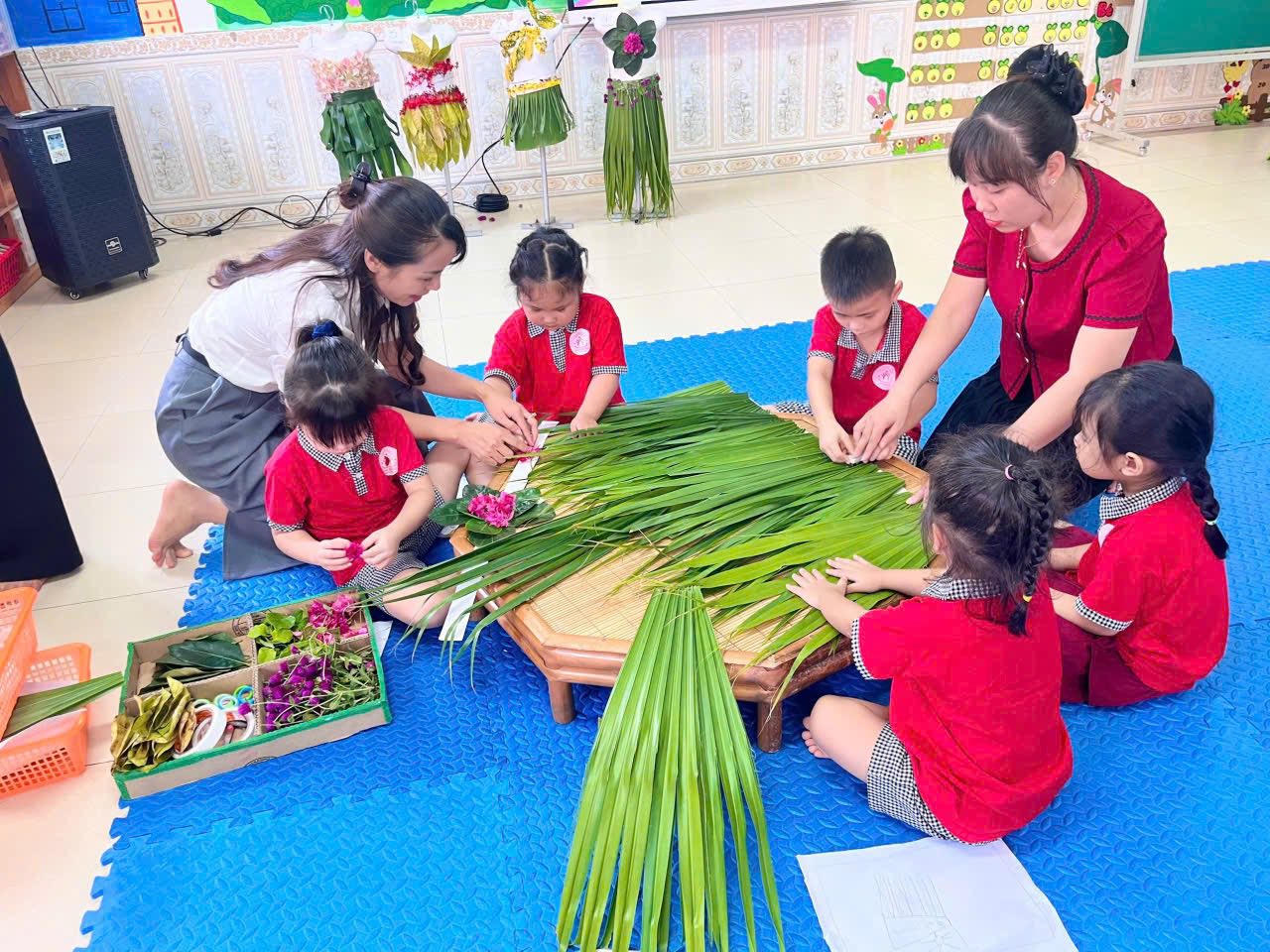 Lào Cai: Chú trọng công tác thực hành trong giáo dục 5 570344470 122139317252925719 2032512123067510547 n