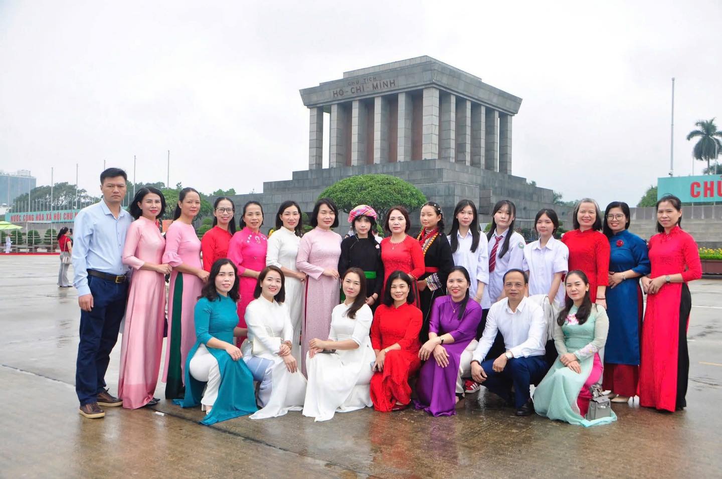 Nguyễn Phương Linh – "Ngọn lửa giữa những trang sách" từ Trường THPT số 1 Bát Xát 6 572480339 1250370343562309 7291078539114014665 n