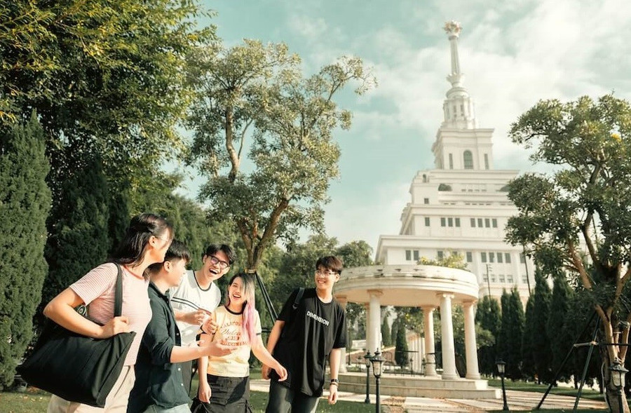 Hướng tới đại học tinh hoa: Kết nối tri thức Việt Nam với chuẩn mực quốc tế 1 Sinh viên Trường Đại học VinUni. Ảnh: Website nhà trường
