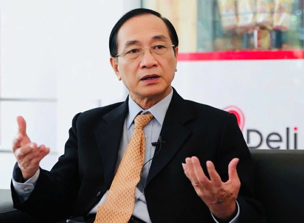 TS Hoàng Ngọc Vinh. buoc-ngoat-chien-luoc-3.jpg
