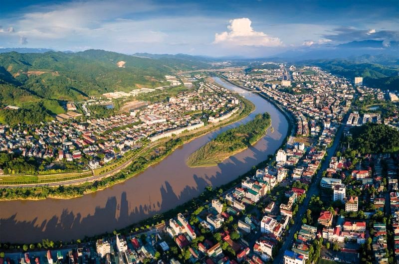 Festival Sông Hồng 2025 – “Nơi con Sông Hồng chảy vào đất Việt” sẽ diễn ra tháng 11 tại Lào Cai 1 Lễ khai mạc dự kiến diễn ra lúc 20h ngày 19/11 tại Quảng trường Nam Cường