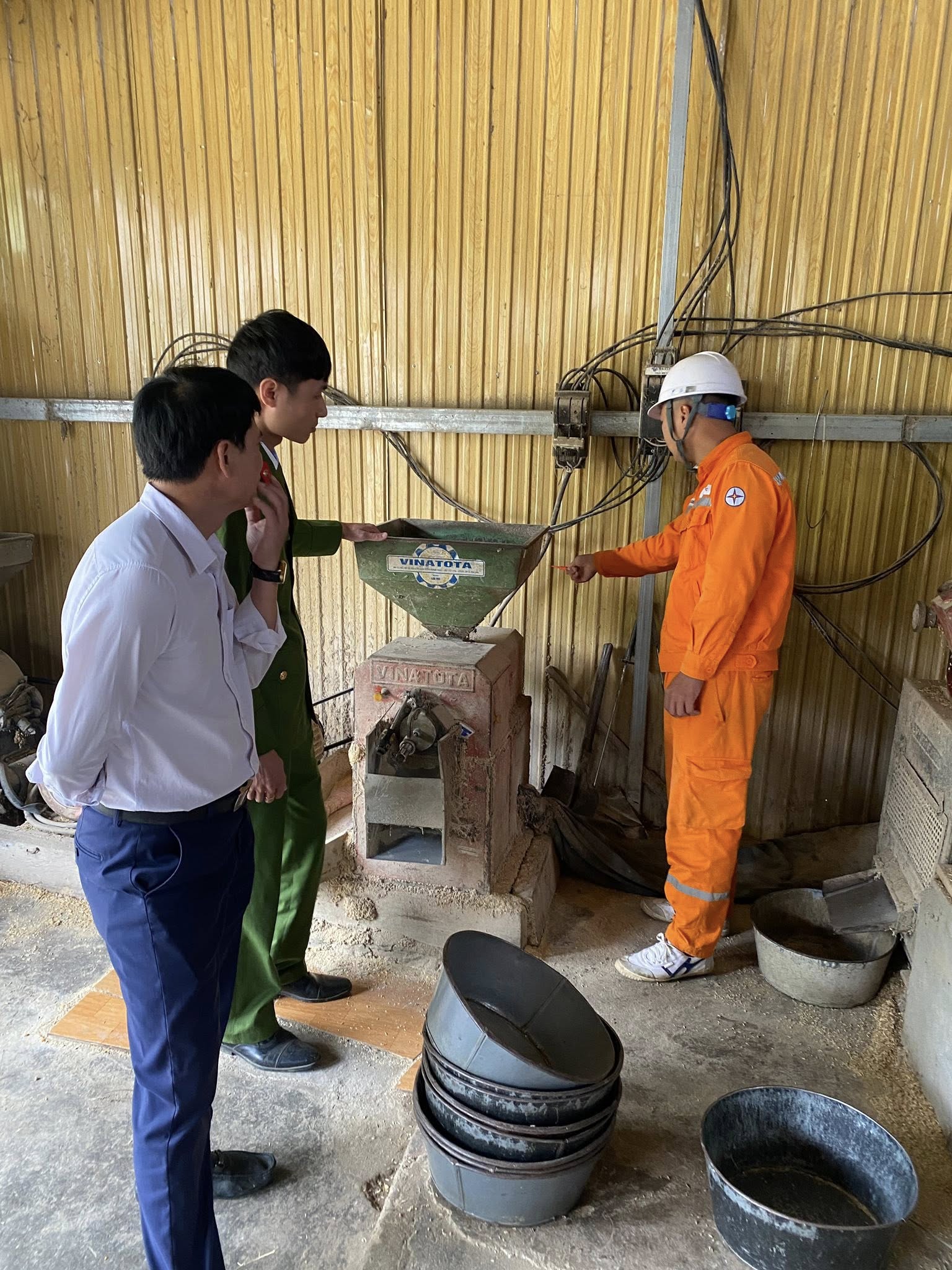 Gia Hội tổng điều tra công tác phòng cháy chữa cháy: Chung tay xây dựng khu dân cư an toàn 2 577320192 1135857778707026 4329669230768815534 n