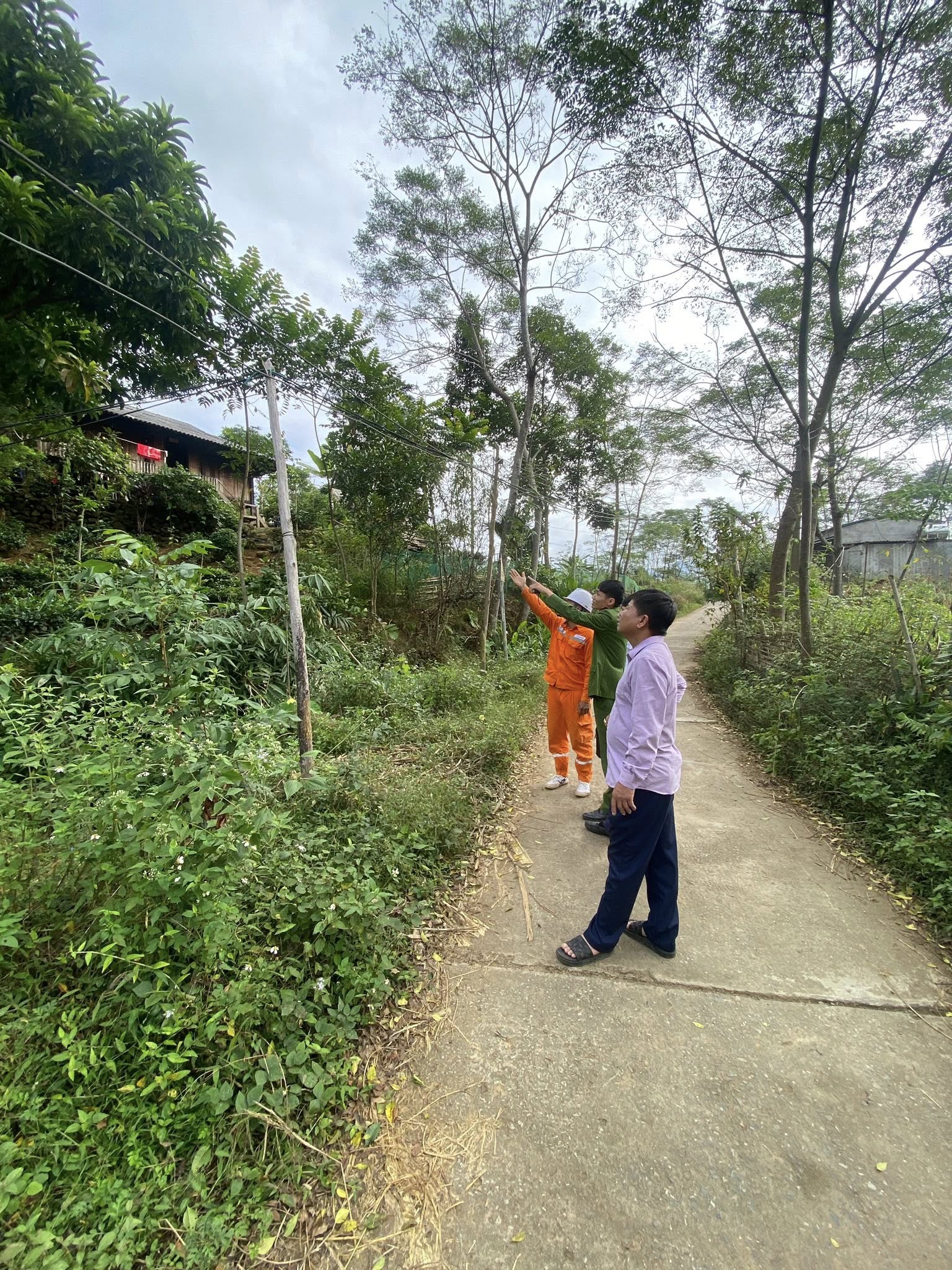 Gia Hội tổng điều tra công tác phòng cháy chữa cháy: Chung tay xây dựng khu dân cư an toàn 3 579086082 1135857512040386 7419885282376015034 n