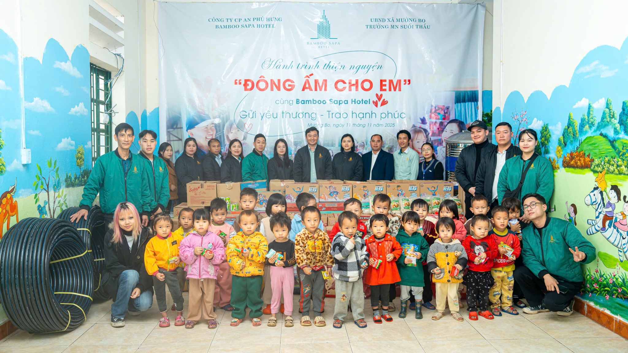 Hơi ấm mùa đông đến với trẻ em vùng cao Mường Bo 5 580477445 1370767205059341 2162646356387294829 n