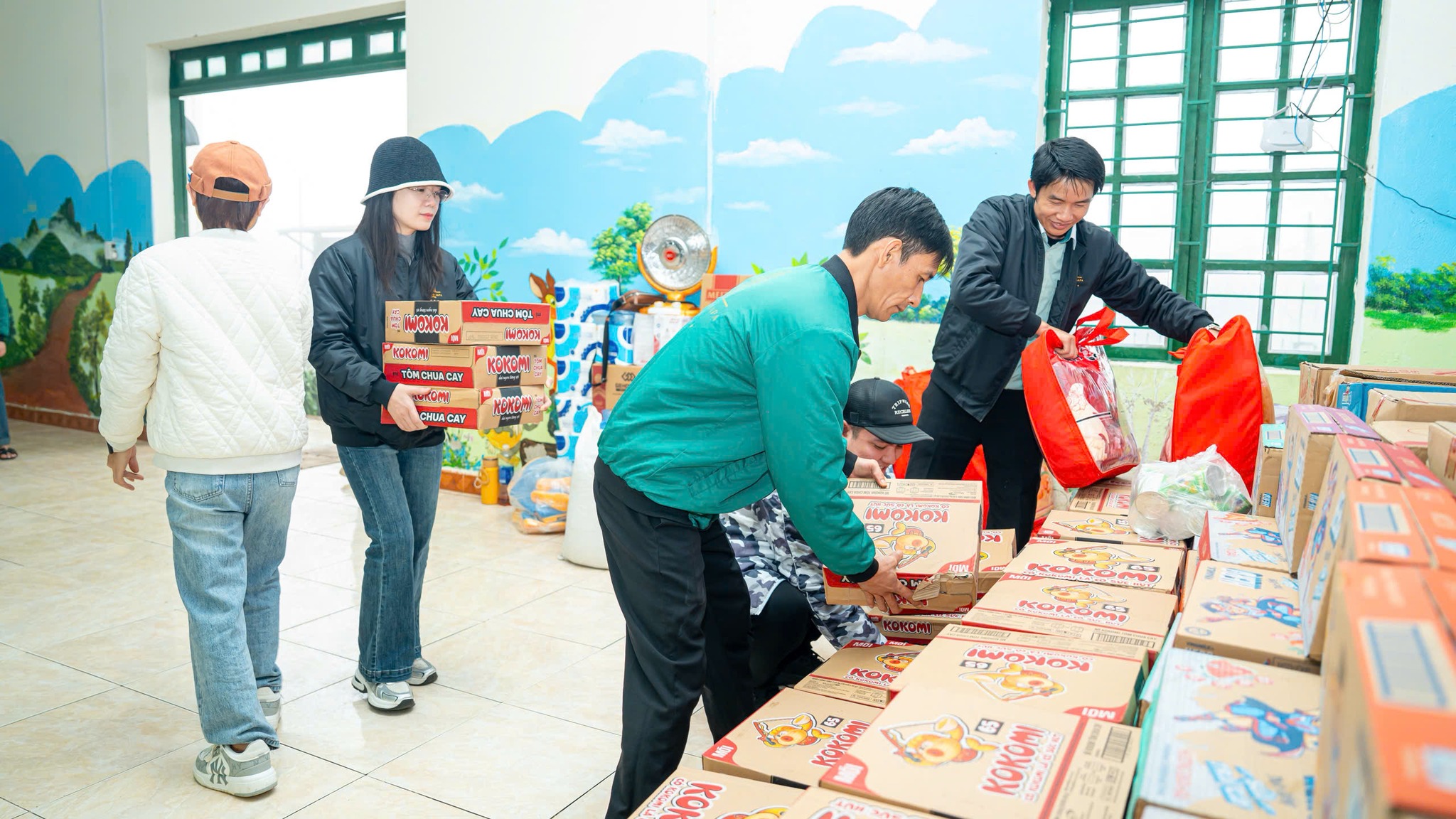 Hơi ấm mùa đông đến với trẻ em vùng cao Mường Bo 2 581430668 1370767281726000 6130949098000474261 n