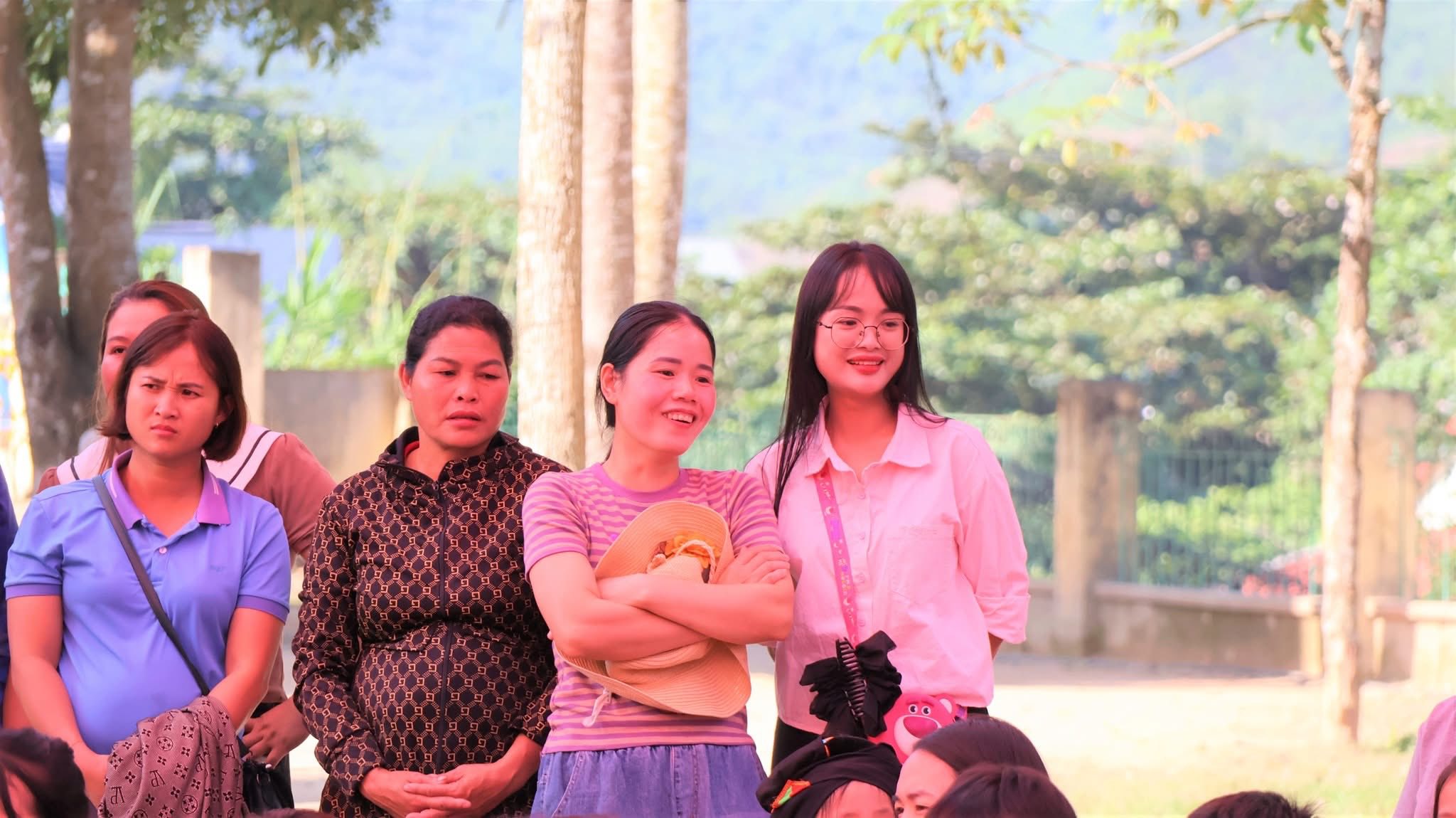 Trường TH&THCS Khánh Hoà rực rỡ sắc màu văn hoá trong chuỗi hoạt động chào mừng 20/11 9 582556103 1194143302822696 4988601936484255866 n