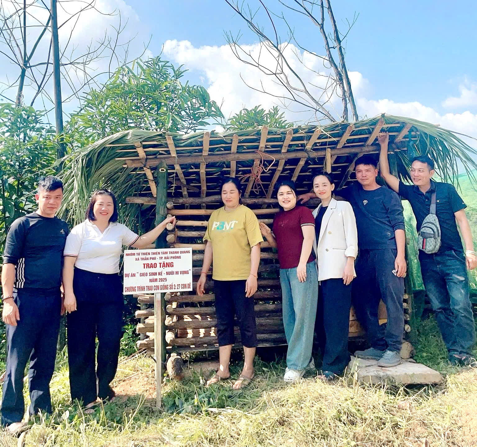 Gieo sinh kế – Gieo hy vọng: Hành trình trao yêu thương của Thiện tâm Thanh Quang tại xã Nghĩa Đô 6 582951883 1410123754453313 7793612784525802885 n