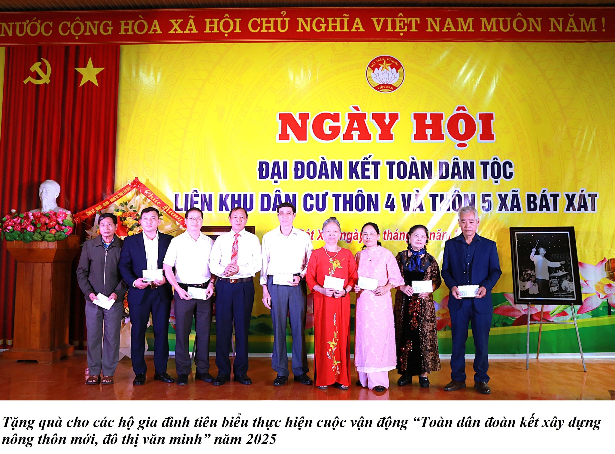 Không khí đoàn kết rộn ràng trong Ngày hội Đại đoàn kết của liên khu thôn 4, 5 xã Bát Xát 14 584457839 769887462776730 2279835437329550842 n