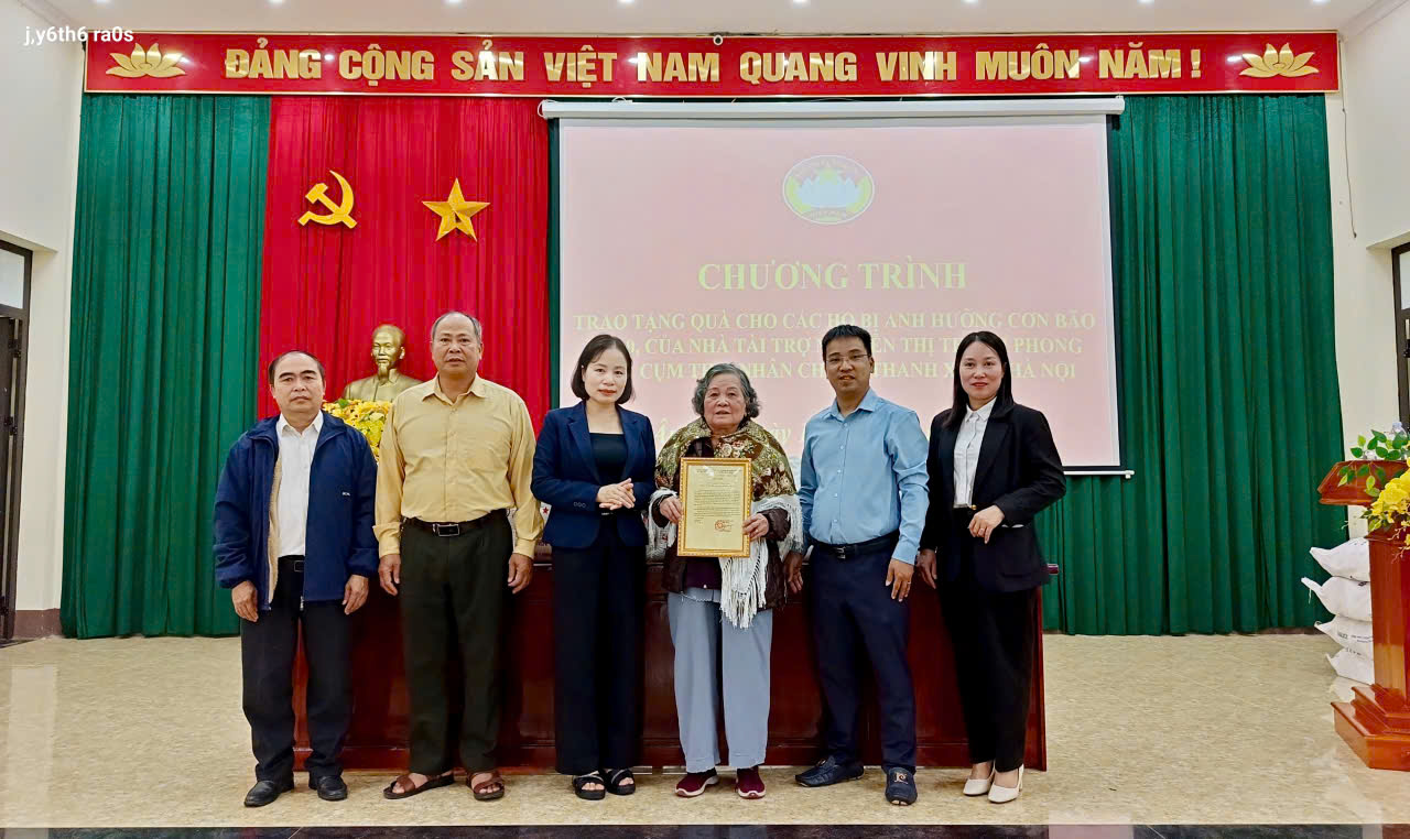 Một tấm lòng, trăm niềm vui: Quà nghĩa tình gửi đến người dân Âu Lâu 7 585467352 122144147786920501 3543333205476054314 n