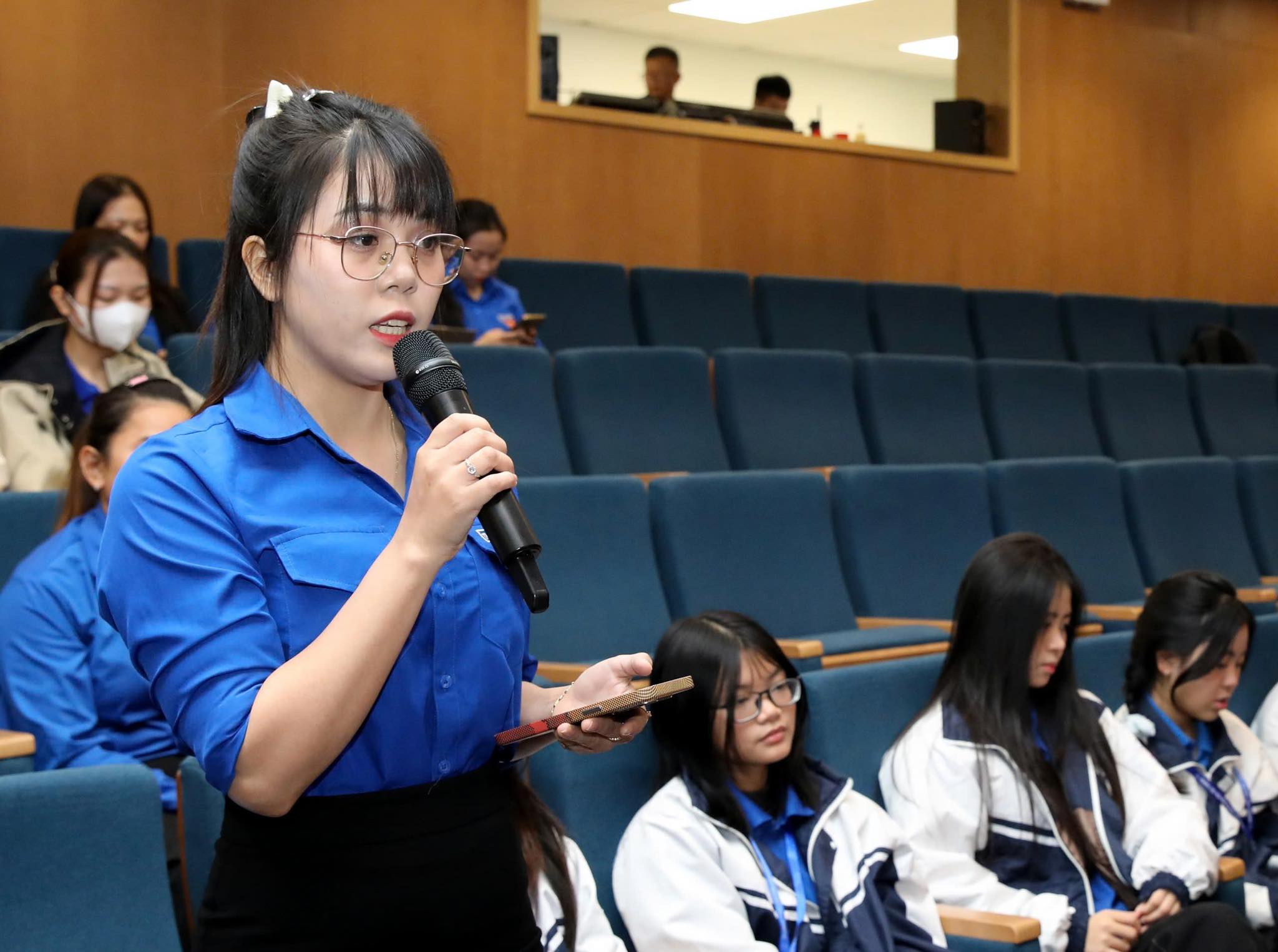 Chủ tịch UBND tỉnh đối thoại với thanh niên Lào Cai: Mở rộng “không gian phát triển” cho thế hệ trẻ trong giai đoạn mới 5 586209078 1154501803540688 7329339208192628603 n