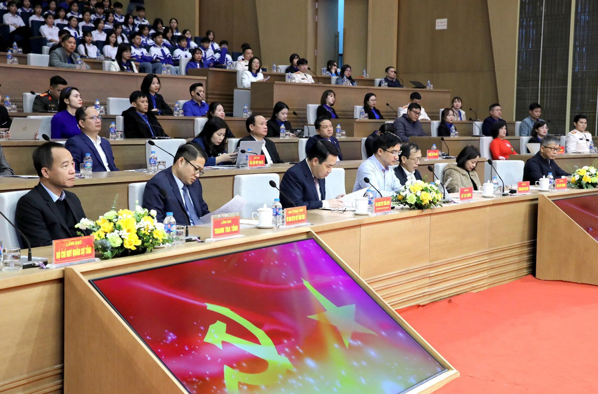 Chủ tịch UBND tỉnh đối thoại với thanh niên Lào Cai: Mở rộng “không gian phát triển” cho thế hệ trẻ trong giai đoạn mới 3 586441114 1154501823540686 4391049258227771594 n