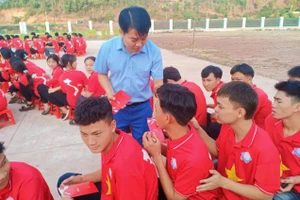 788a4a09955a4478abb46726e0ace3e0 dantocthieusojpg1jpg2.jpg