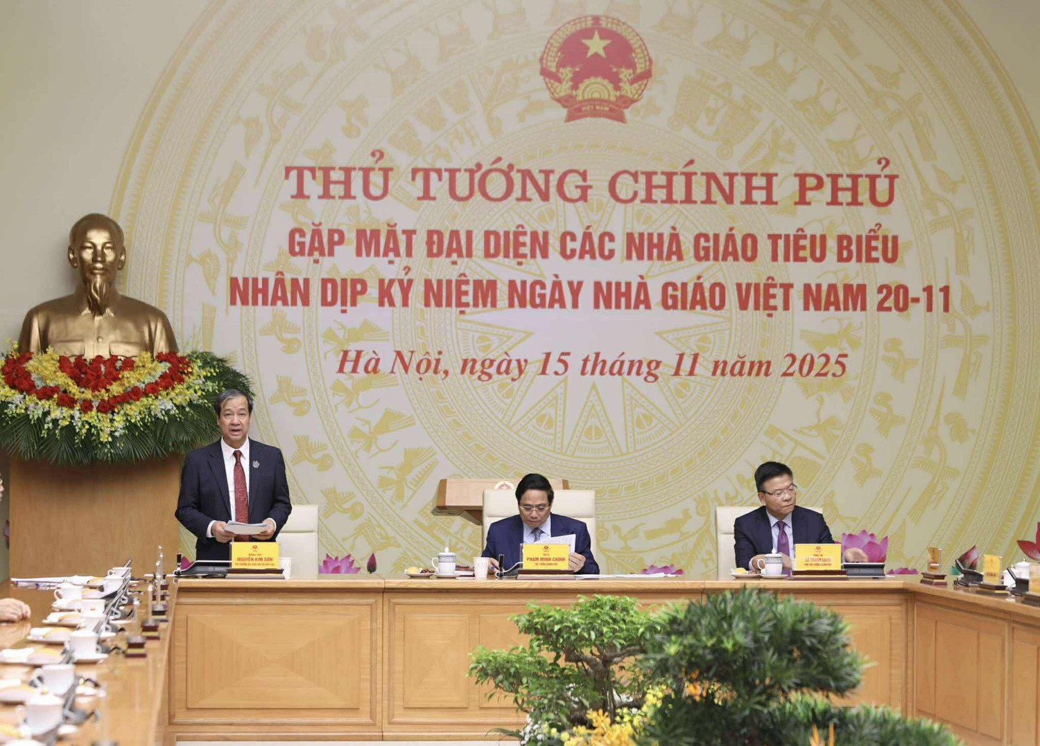 Bộ trưởng Nguyễn Kim Sơn: Dưới sự quan tâm và chỉ đạo sát sao của Chính phủ và Thủ tướng Chính phủ, công tác xây dựng, phát triển đội ngũ nhà giáo đã ghi nhận những chuyển biến tích cực mang tính nền tảng. Ảnh: Lê Cường bt-nguyen-kim-son2.jpg