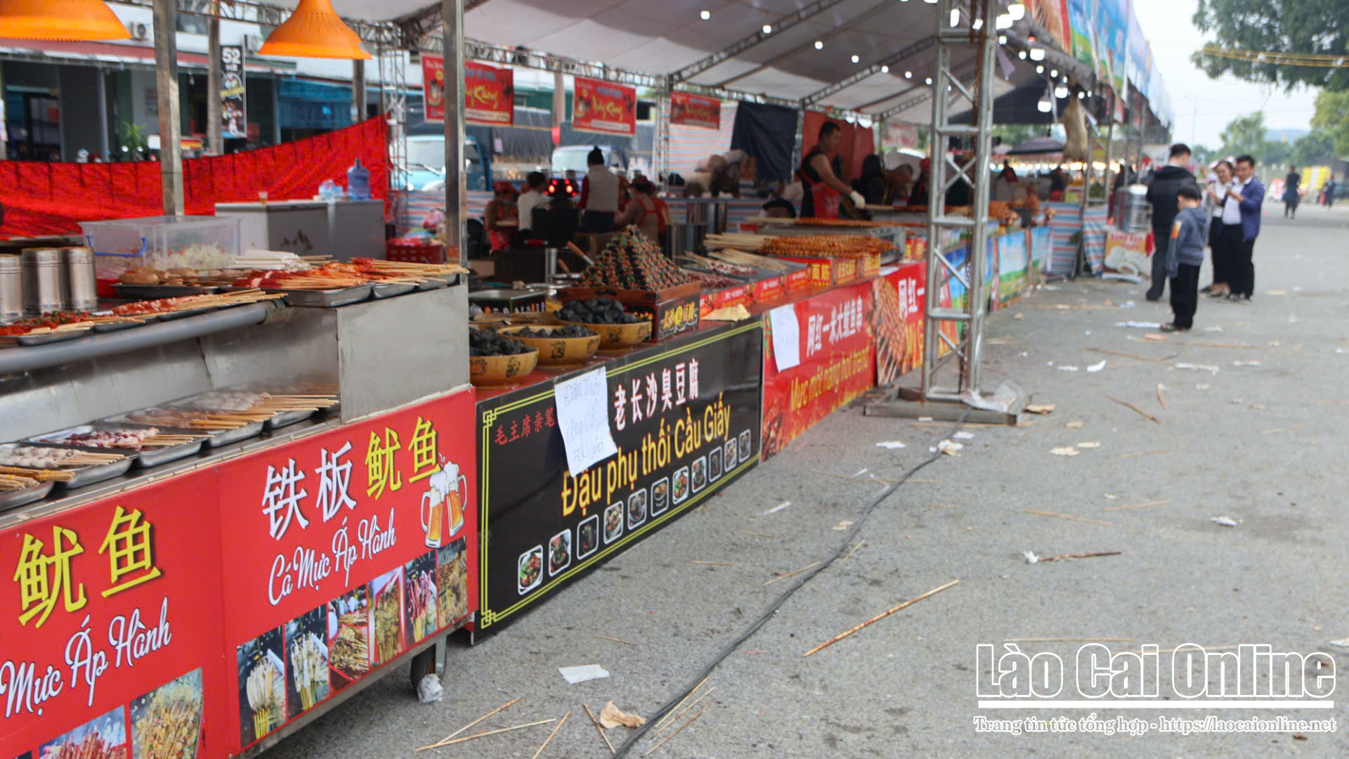 Có gì tại Hội chợ Thương mại Quốc tế Việt – Trung? 3 z7244902469747 4d4fefbf3e3cf5f669be50585e7ba733