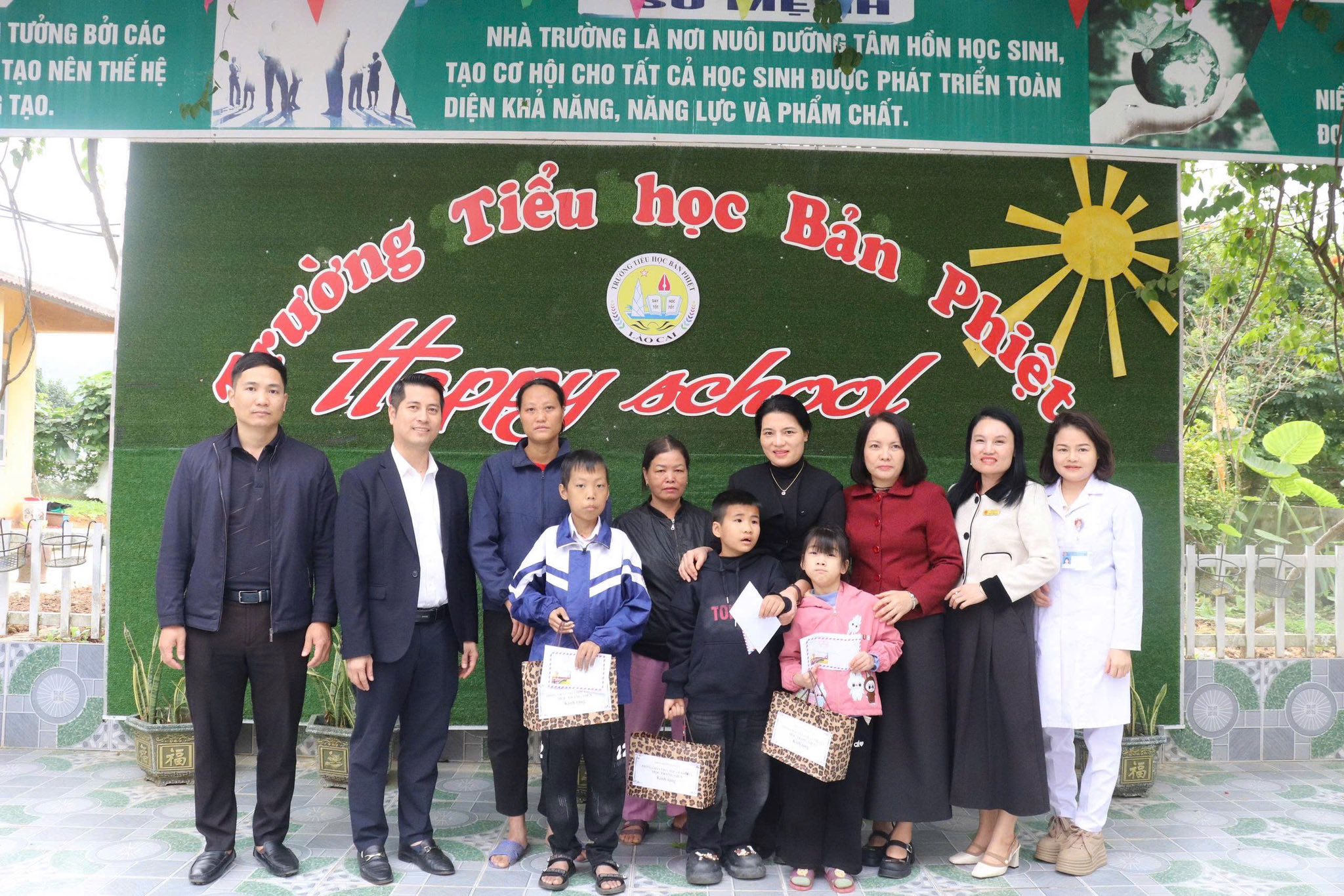 594442039 875465538323269 6874358725906453965 n