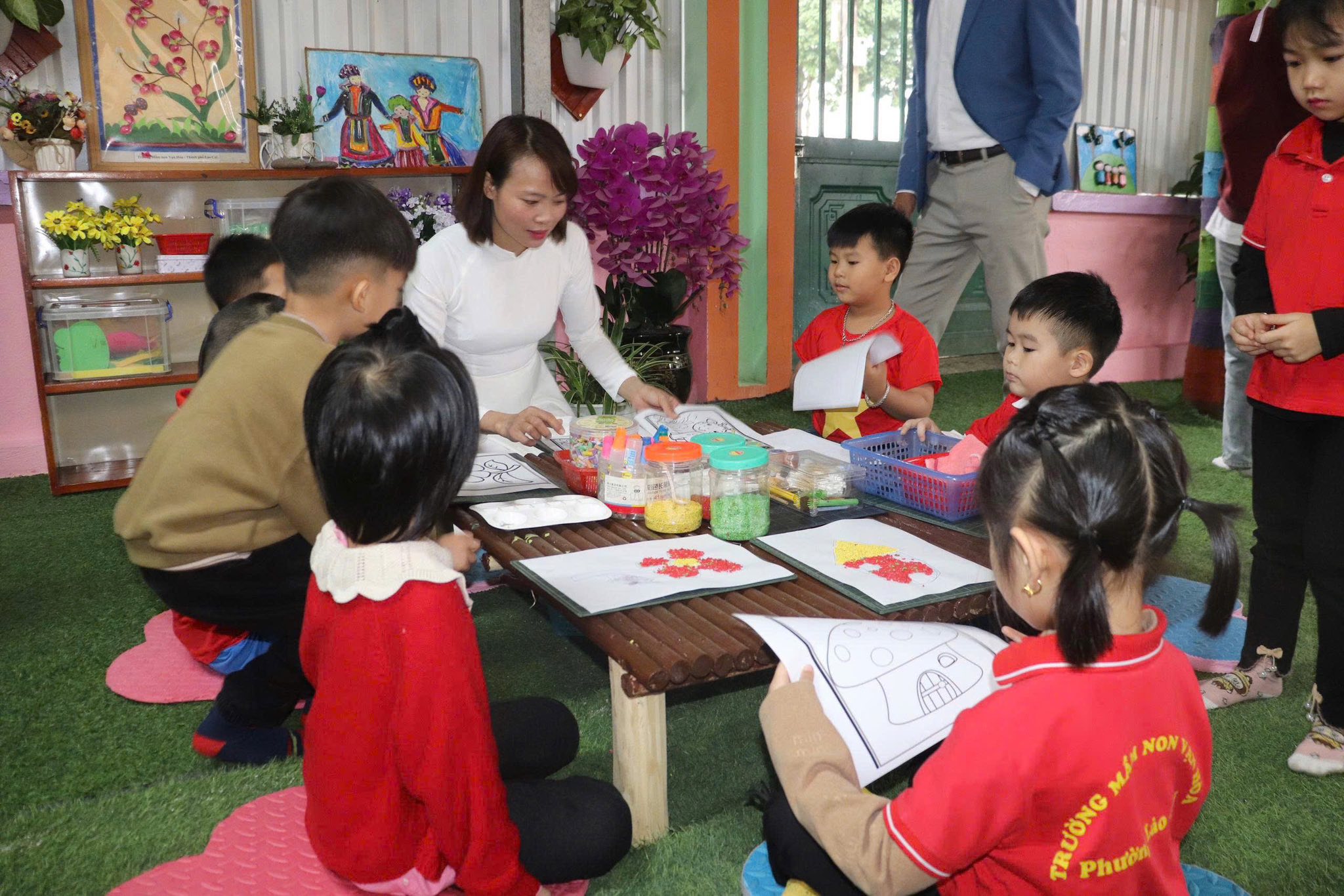 Trường Mầm non Vạn Hòa ra mắt “Thư viện xanh” trong thời đại số 6 594558774 879579331245223 3590082202259174734 n