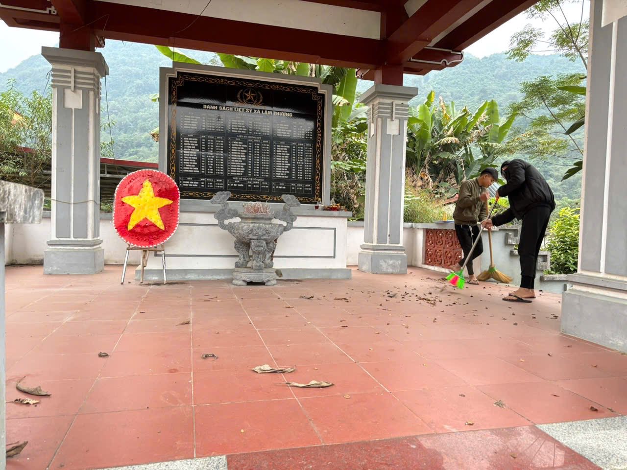 Xử lý nhóm thiếu niên gây mất trật tự bằng lao động công ích, giáo dục truyền thống 2 597064029 1215930814073727 6671881434013012778 n