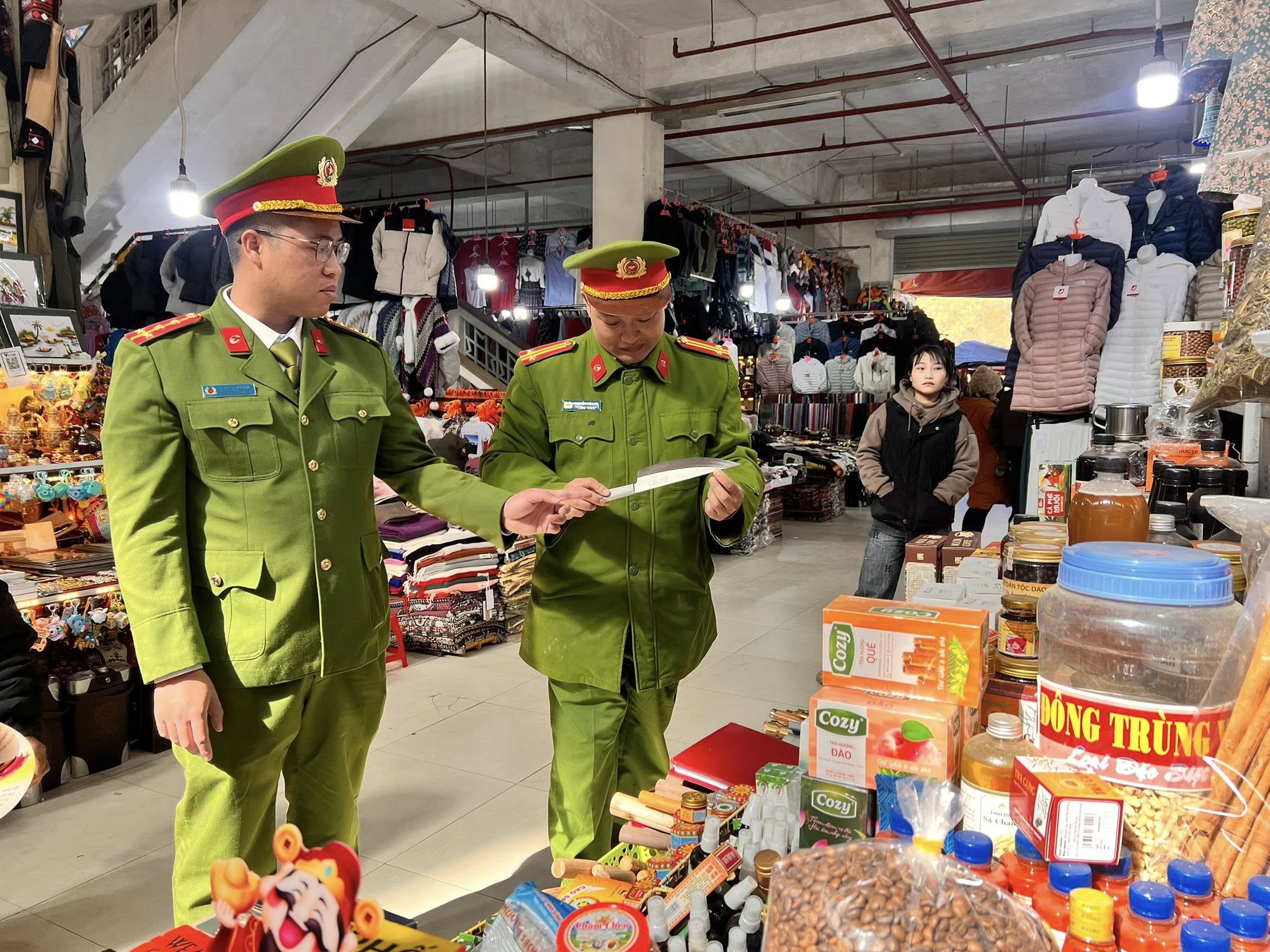 597216606 1394103222725739 6932186573704652339 n