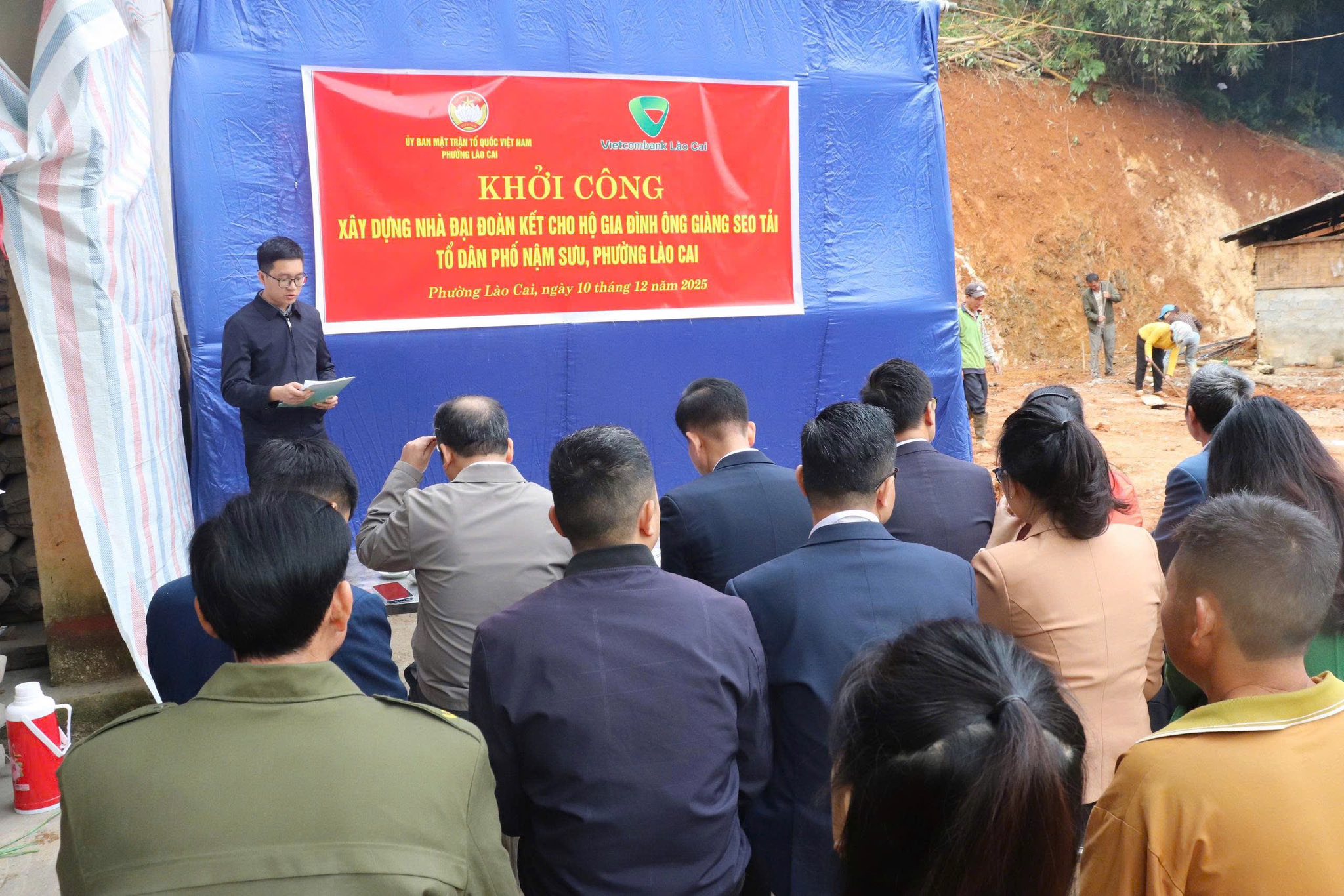 Khởi công Nhà Đại đoàn kết ở Lào Cai: Thêm một điểm tựa ấm lòng sau bão 1 597390851 879676377902185 4562124658737900294 n