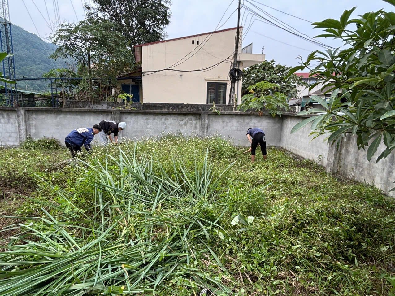 Xử lý nhóm thiếu niên gây mất trật tự bằng lao động công ích, giáo dục truyền thống 4 597518701 1215931327407009 1859464122461763417 n