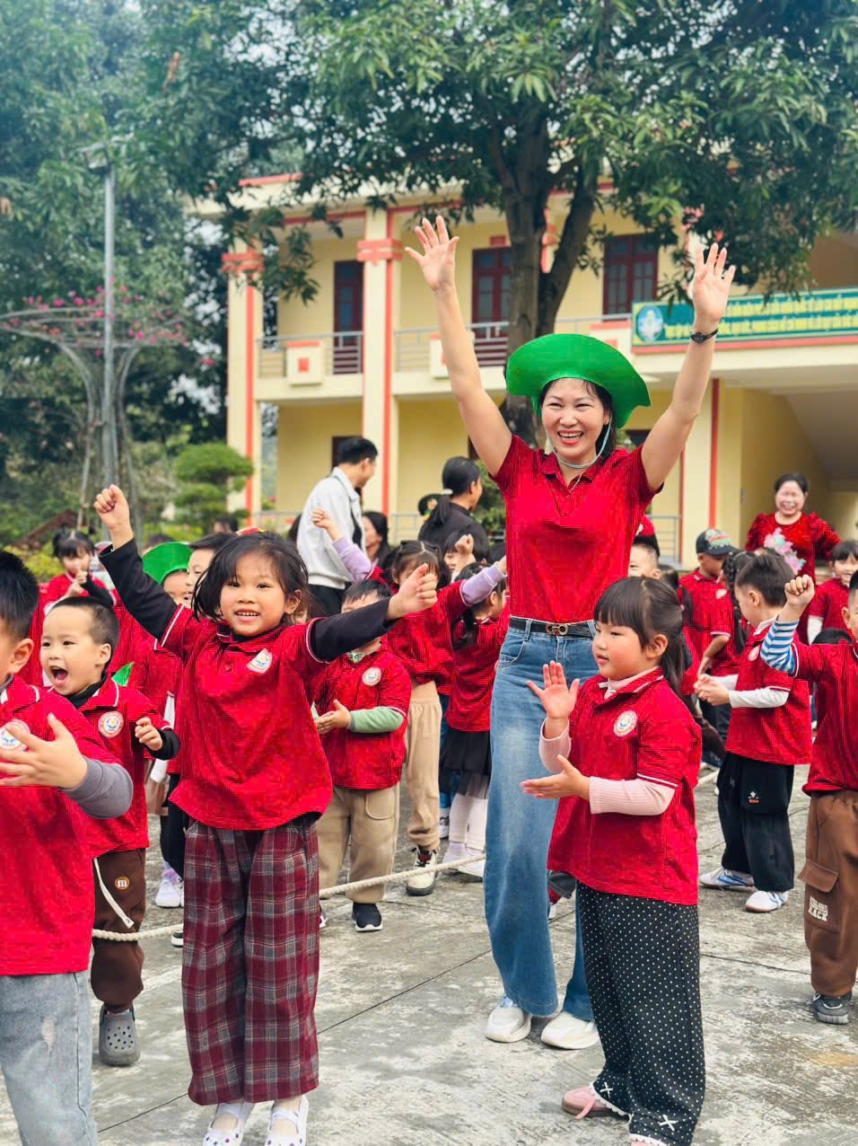 597795971 122150193308904702 4649504638117256134 n