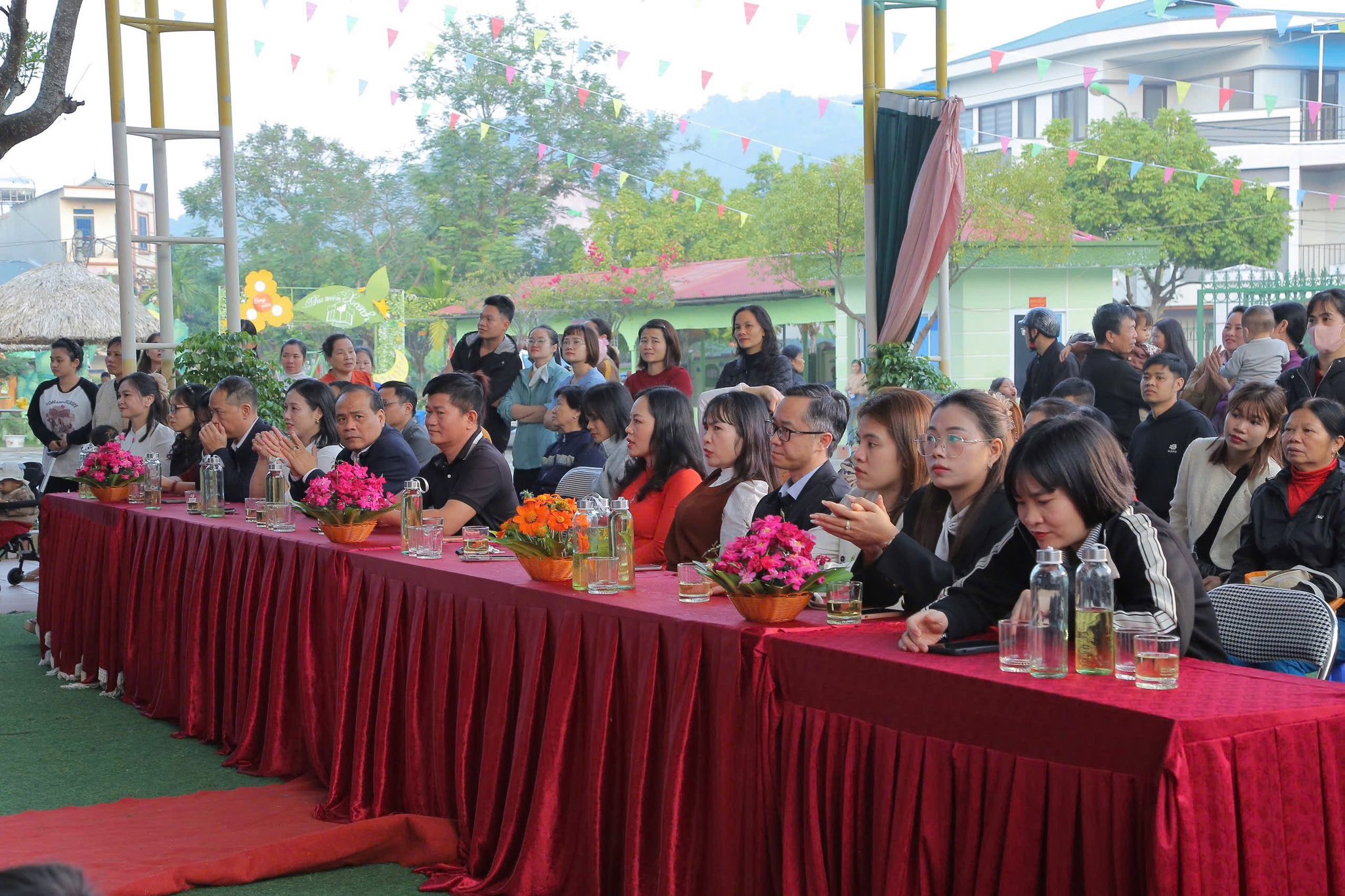 Lớp học giữa thiên nhiên xanh – Hành trình gieo mầm hạnh phúc cho trẻ mầm non Cam Đường 1 600327738 881797487690074 9059156392919454503 n