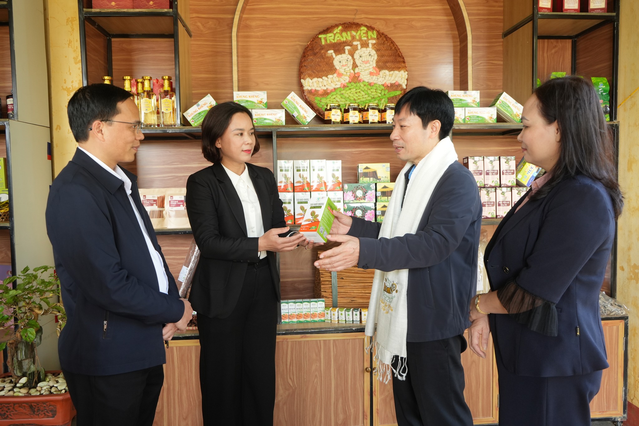 605703656 885787217321031 6760103008697420995 n