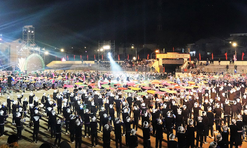 Có hẹn với Mù Cang Chải trong những ngày Xuân rực rỡ 2026 1 Dieu Dien Duong Pho