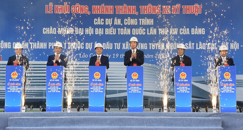 dsc8725 17661205226861502224306