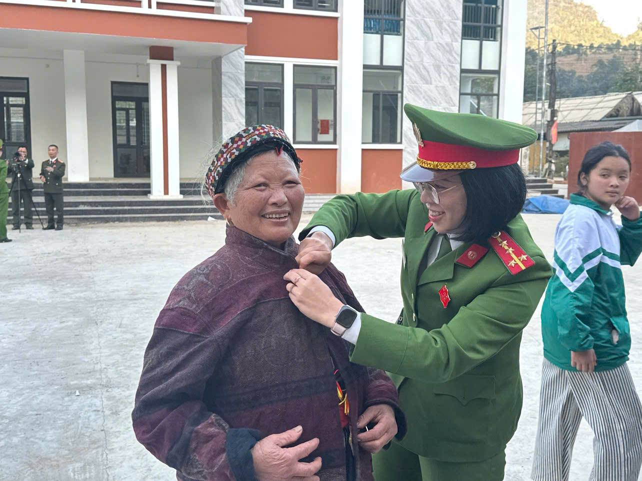 gen h z7274359866733 f9378076a2cddb2b1aefd0266ae36b63