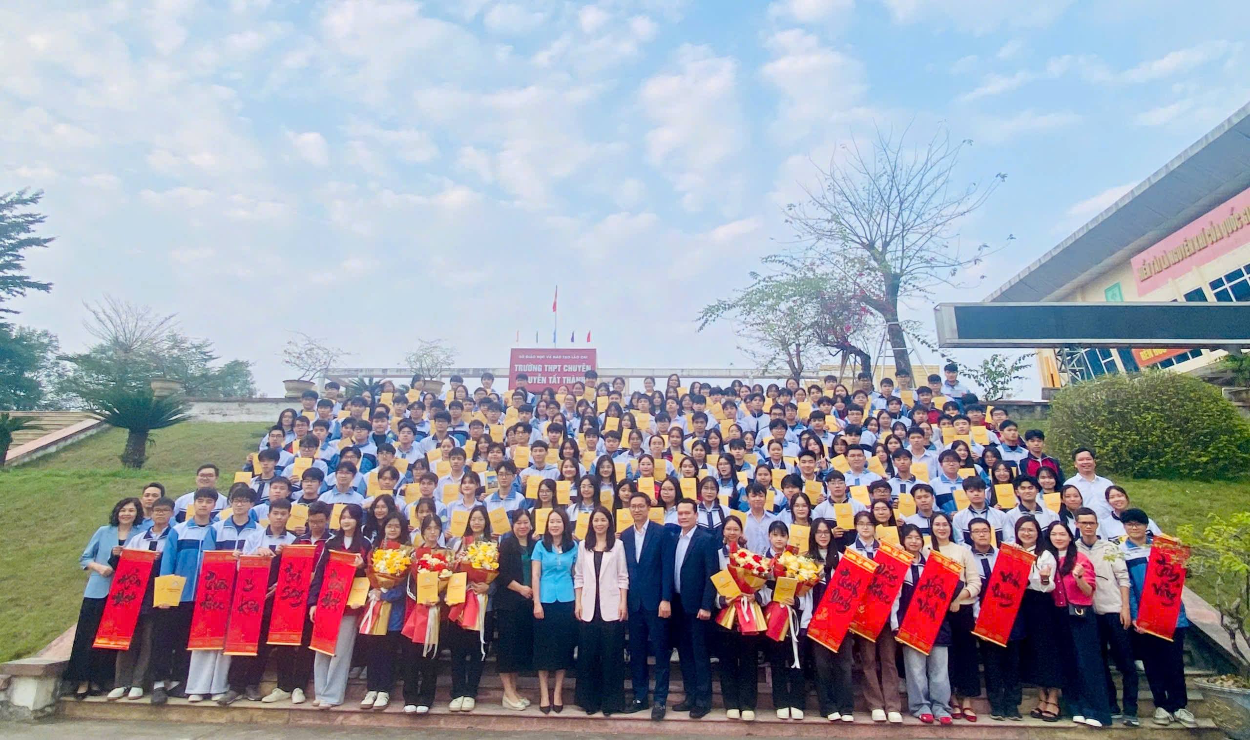 4603360101715257546lco01