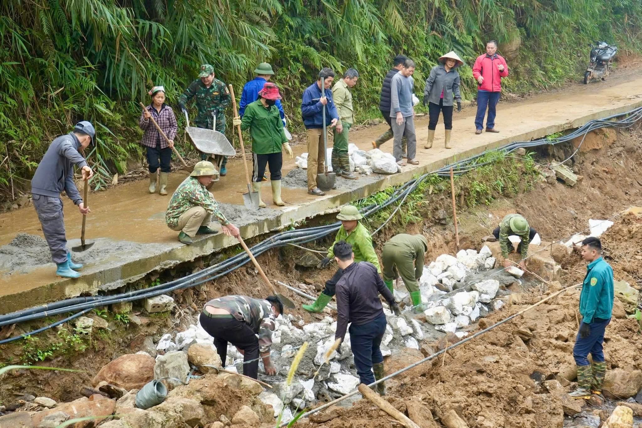 “Ngày cuối tuần cùng dân” – Gắn kết lòng dân, dựng xây diện mạo nông thôn Trấn Yên 1 615025499 1275809894583601 5292496756068800019 n