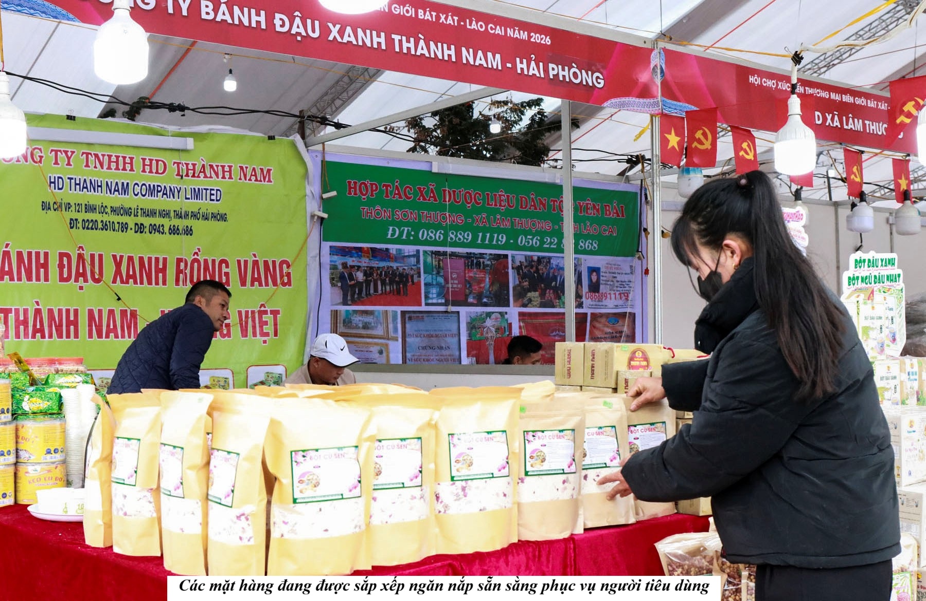 Anh Quang Phan Trung tam Van hoa TT TT khu vuc Bat Xat.lco .03